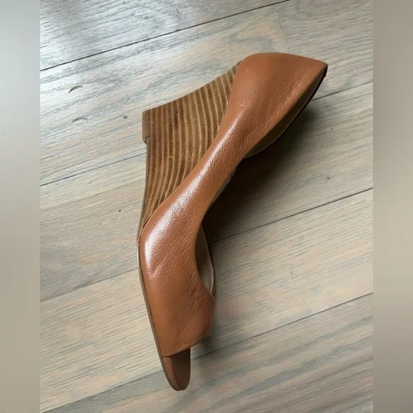 Nine West Brown shoes Peep Toe Heels wedge - Picture 2 of 6